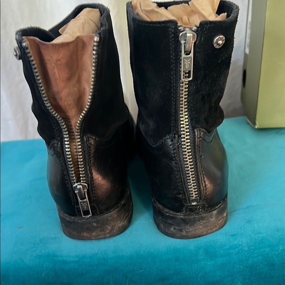 Frye Jamie suede and leather black ankle boots - Picture 3 of 6